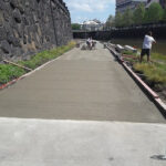 detail Betonová komunikace